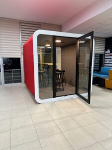 4-6 kişilik akustik toplantı kabini xl pod ses yalıtımlı kabincell