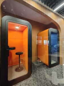 tek kişilik akustik kabin lucia model ses yalıtımlı telefon görüşme kabini kabincell